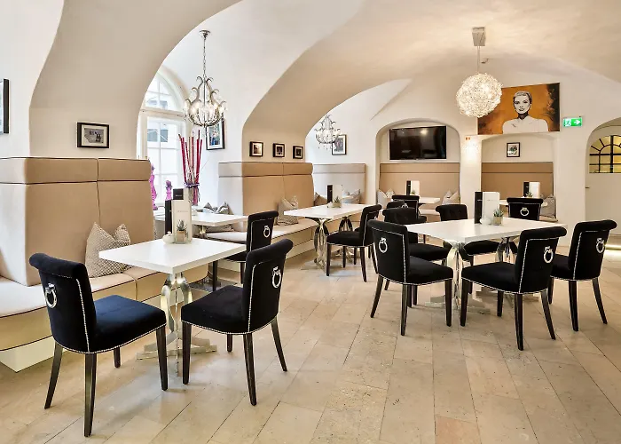 Отель Radisson Blu Altstadt 5*