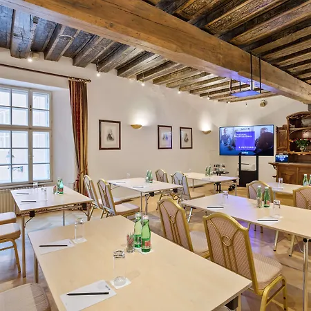 Radisson Blu Altstadt 5*