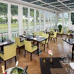 Radisson Blu Altstadt Hotel 5*