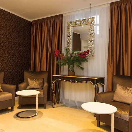 Radisson Blu Altstadt 5* Зальцбург