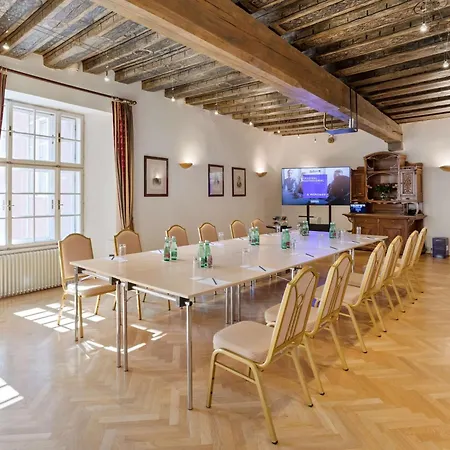 Radisson Blu Altstadt 5*