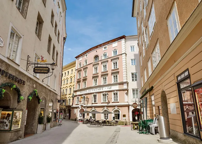 Hotel Radisson Blu Altstadt 5*